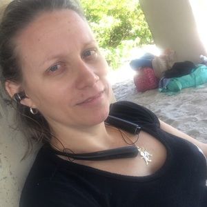 Meet your Posher, Dorislierkys